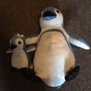 Penguin with baby